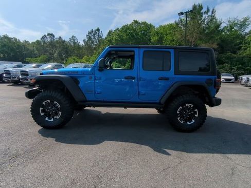 New 2024 Jeep Wrangler Unlimited Rubicon w/ Technology Group image 7