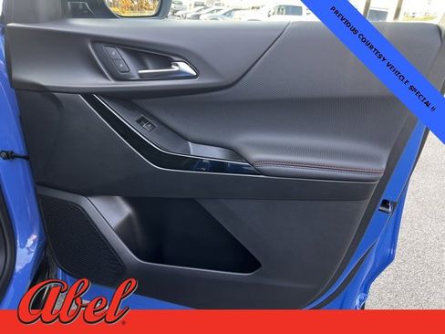 Used 2025 Chevrolet Equinox RS w/ Convenience Package III image 31