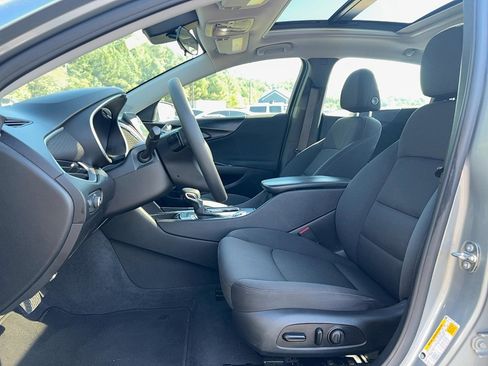 Used 2023 Chevrolet Malibu LT image 13