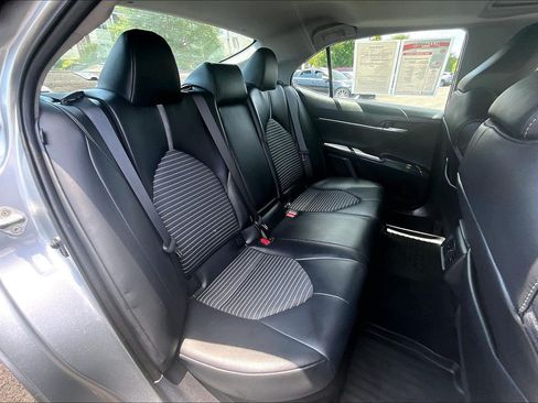 Used 2023 Toyota Camry SE w/ Cold Weather Package FWD image 26