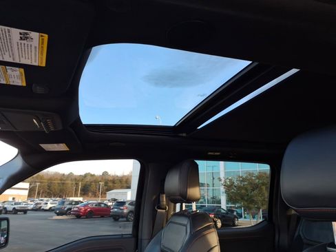 Used 2025 Ford F150 Raptor image 13