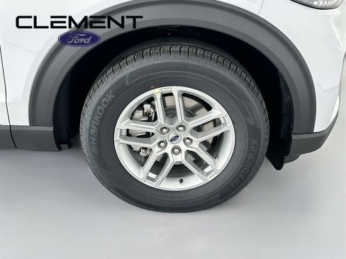 New 2026 Ford Explorer Active AWD/4WD image 33