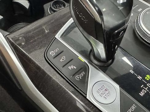 Used 2019 BMW 330i xDrive Sedan w/ Premium Package AWD/4WD image 55
