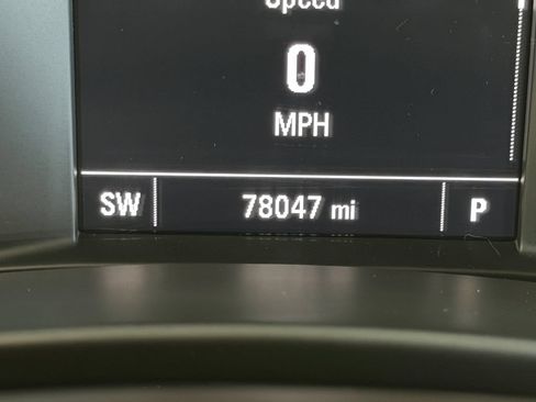 Used 2018 Chevrolet Equinox LS AWD/4WD image 17