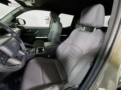 Used 2024 Toyota Tacoma TRD Sport image 24