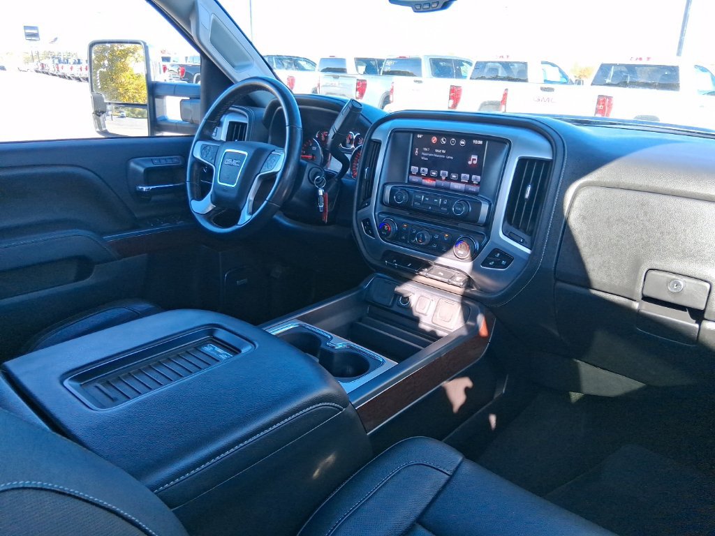 Used 2016 GMC Sierra 2500 SLT w/ Duramax Plus Package AWD/4WD image 15