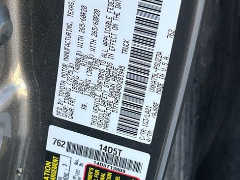 Used 2025 Toyota Tundra Platinum image 30