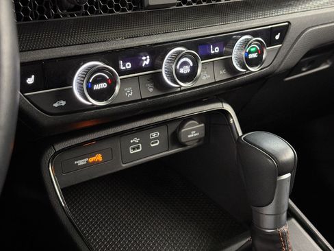 Certified 2025 Honda CR-V Sport image 18