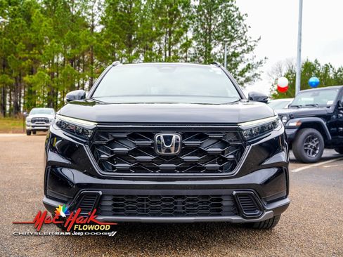 Used 2025 Honda CR-V Sport image 3