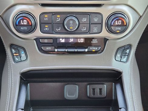 Used 2019 GMC Yukon Denali w/ Denali Ultimate Package image 27