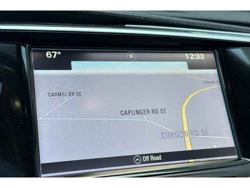 Used 2017 Buick Envision Essence AWD/4WD image 21