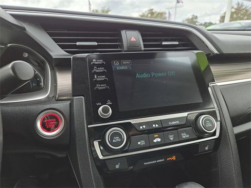 Used 2019 Honda Civic EX-L image 17