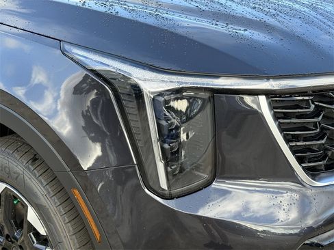 New 2026 Kia Sorento S image 10