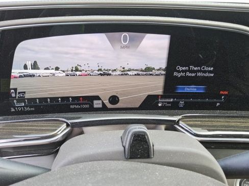 Used 2021 Cadillac Escalade Premium Luxury w/ Driver Assist Tech Package AWD/4WD image 14