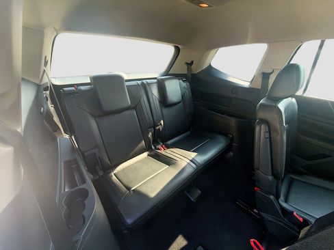 Used 2019 Volkswagen Atlas SE FWD image 28