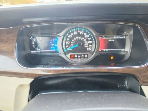 Used 2014 Ford Taurus Limited image 15