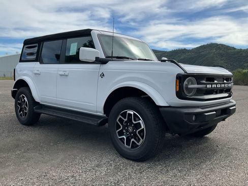 New 2025 Ford Bronco Outer Banks image 76