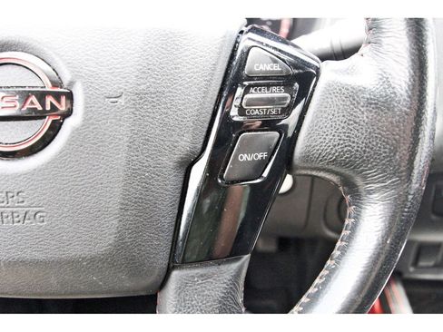 Used 2022 Nissan Frontier Pro-X RWD image 12