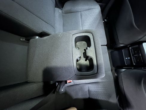 Used 2025 Toyota 4Runner SR5 AWD/4WD image 18