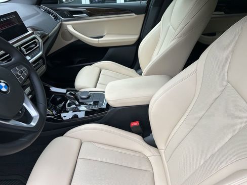 Used 2023 BMW X3 xDrive30i AWD/4WD image 12