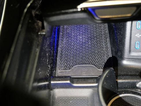 Used 2023 Mercedes-Benz GLC 300 4MATIC image 31