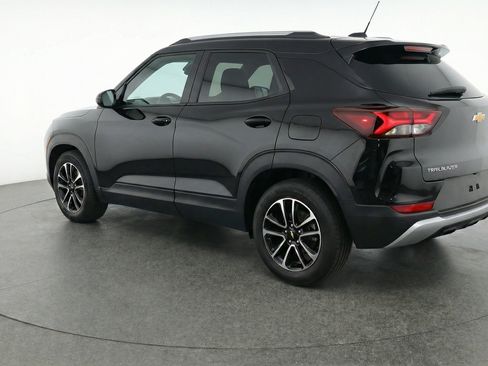 Used 2025 Chevrolet TrailBlazer LT image 6