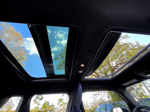 Used 2025 MINI Cooper S image 12