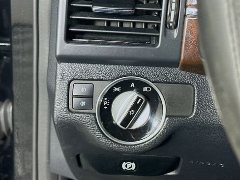 Used 2011 Mercedes-Benz GLK 350 GLK 350 image 16