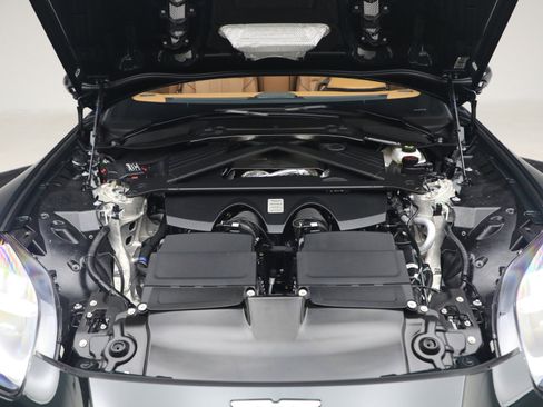 New 2026 Aston Martin V8 Vantage Roadster RWD image 43