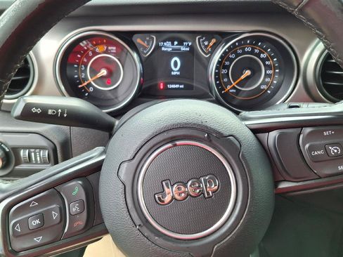 Used 2019 Jeep Wrangler Unlimited Sport S AWD/4WD image 14