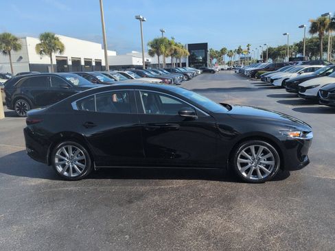 New 2026 MAZDA MAZDA3 2.5 S Sedan w/ Preferred Pkg FWD image 3