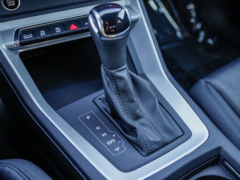 Certified 2023 Audi Q3 2.0T Premium w/ Convenience Package image 25