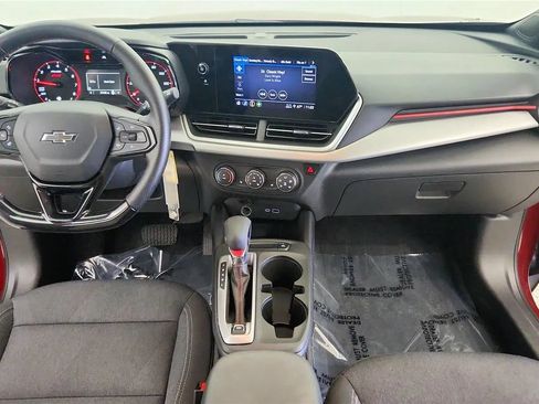 Used 2024 Chevrolet Trax RS w/ Driver Confidence Package FWD image 35