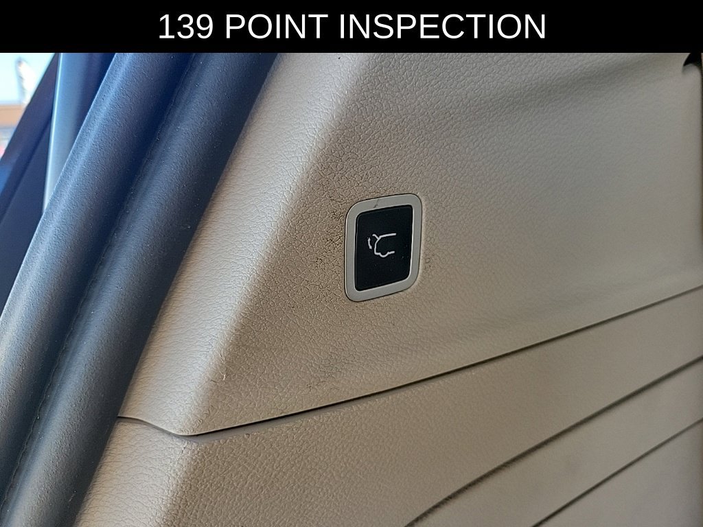 Used 2021 Chrysler Pacifica Touring-L FWD image 7