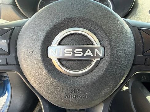 Used 2023 Nissan Versa S w/ Trunk Package FWD image 17