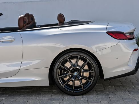 Used 2024 BMW M850i xDrive Convertible AWD/4WD image 16