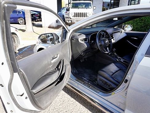 Used 2022 Toyota Corolla XSE image 32