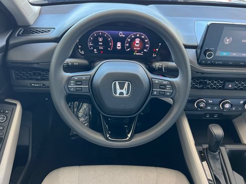 Used 2023 Honda Accord LX image 15