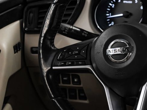 Used 2018 Nissan Rogue SL w/ Premium Package AWD/4WD image 24