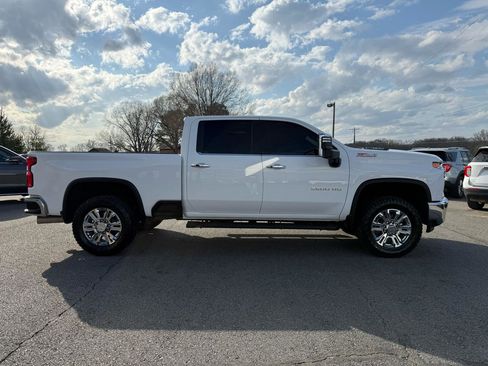 Used 2022 Chevrolet Silverado 2500 LTZ w/ LTZ Plus Package image 5