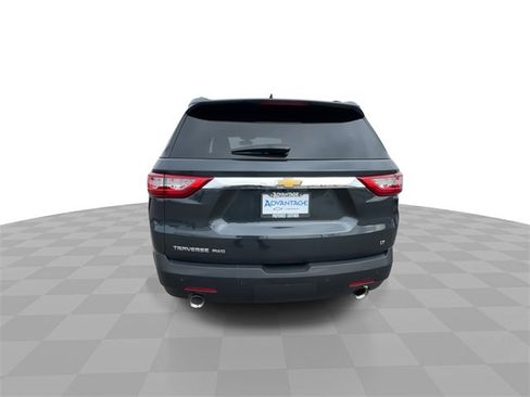 Used 2020 Chevrolet Traverse LT w/ LPO, Floor Liner Package image 7