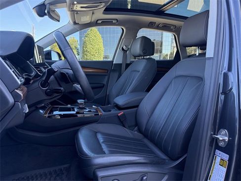 Used 2023 Audi Q5 2.0T Premium image 20