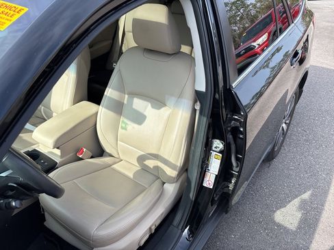 Used 2019 Subaru Outback 3.6R Limited w/ Popular Package #2 image 3