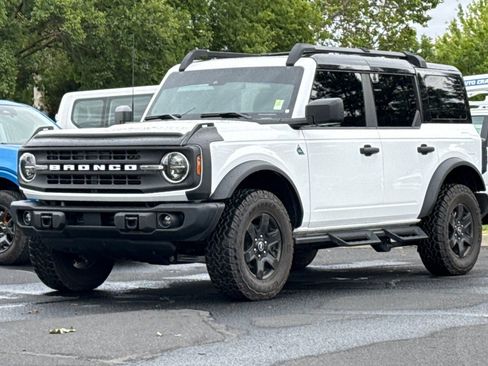 Certified 2024 Ford Bronco Black Diamond AWD/4WD image 8