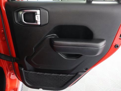 Used 2021 Jeep Wrangler Unlimited Sport image 28