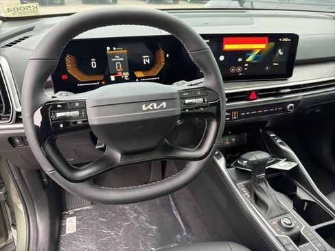 New 2026 Kia Sorento X-Line EX image 17