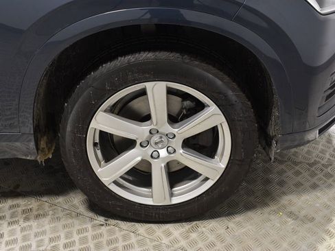 Used 2023 Volvo XC90 B5 Core image 38