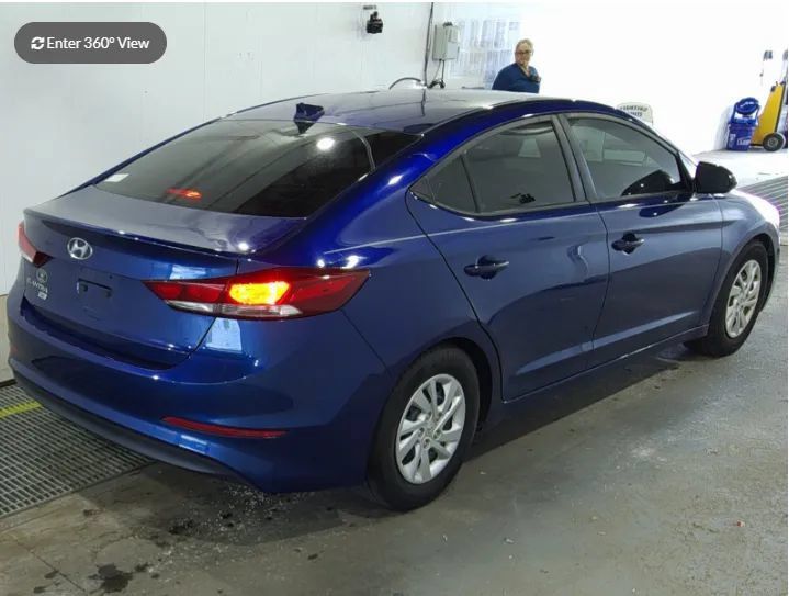 Used 2017 Hyundai Elantra SE FWD image 2
