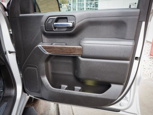 Used 2020 GMC Sierra 1500 Elevation image 26