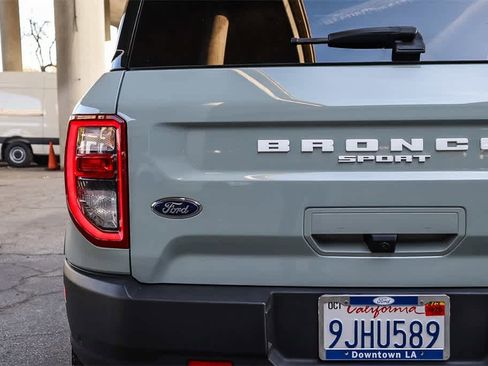 Used 2023 Ford Bronco Sport Outer Banks image 9
